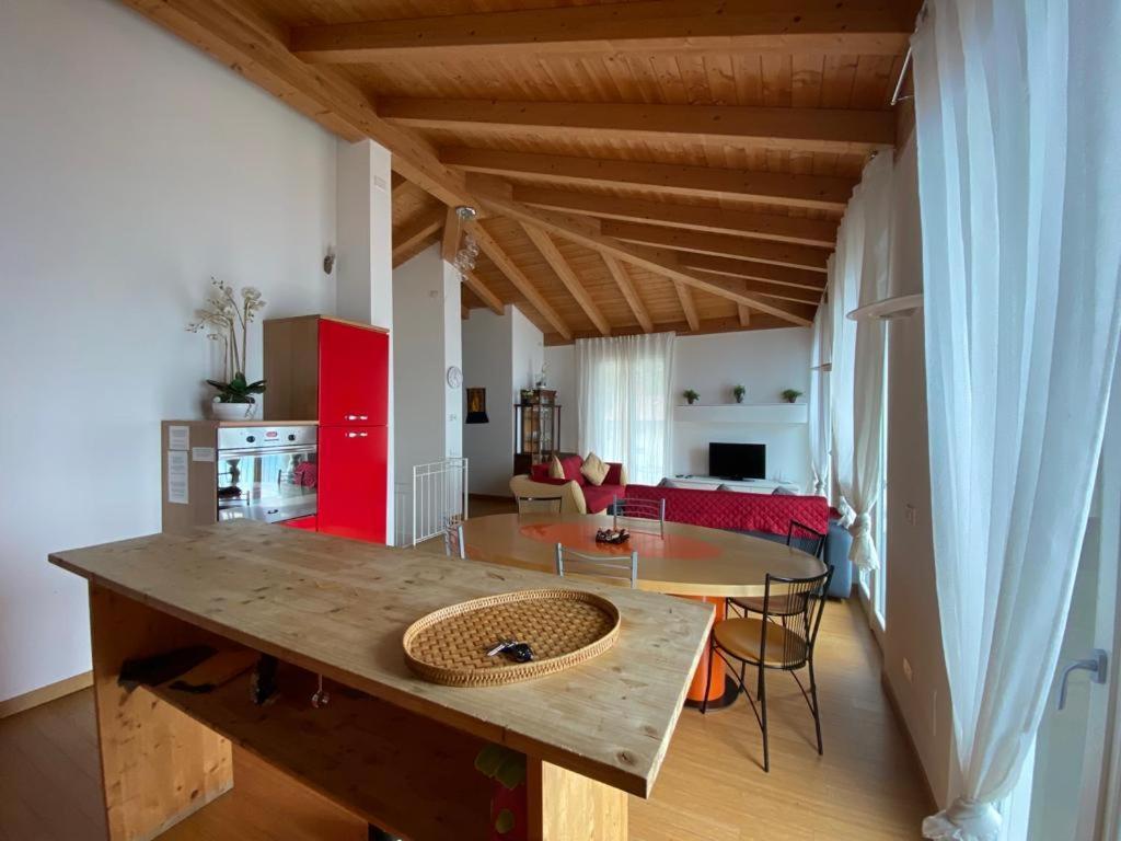 Luxury Penthouse With Big Terrace Apartment Argegno Exterior foto
